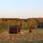 Domek letniskowy Voose Paeikesekodu Seminari- Ja Puhkekeskus