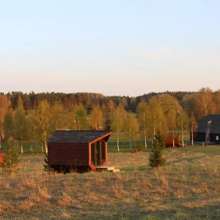 Domek letniskowy Voose Paeikesekodu Seminari- Ja Puhkekeskus