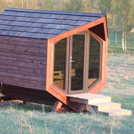 אכסניה Voose Paeikesekodu Seminari- Ja Puhkekeskus *