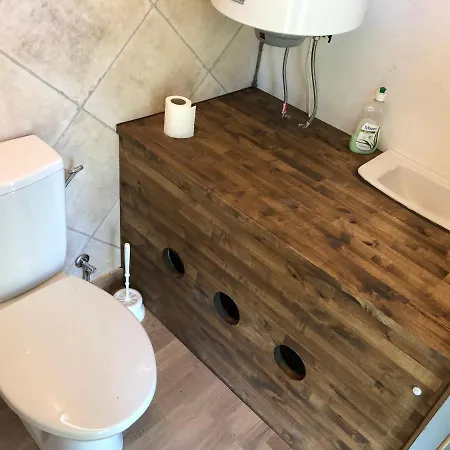 Domek letniskowy Voose Paeikesekodu Seminari- Ja Puhkekeskus *