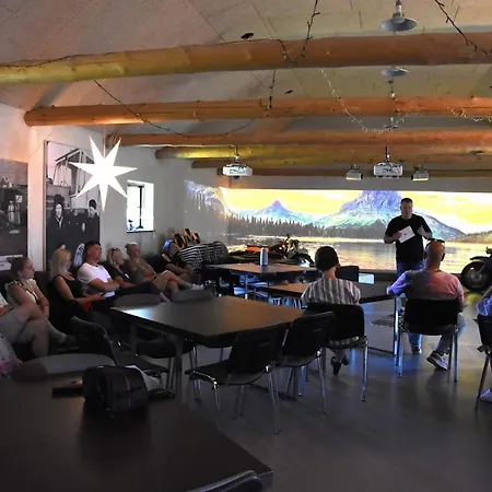 Voose Paeikesekodu Seminari- Ja Puhkekeskus Vose