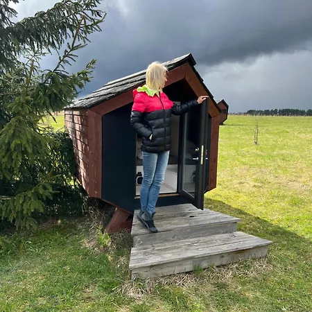 Voose Paeikesekodu Seminari- Ja Puhkekeskus אכסניה Vose