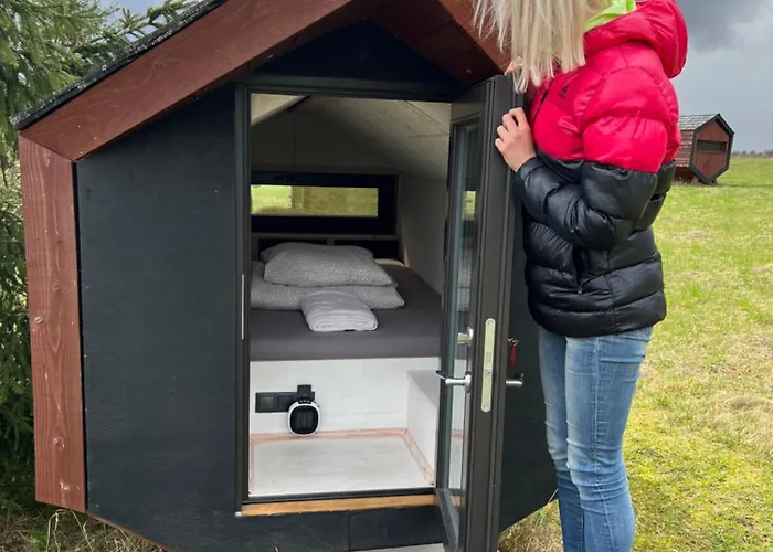 Voose Paeikesekodu Seminari- Ja Puhkekeskus Lodge *